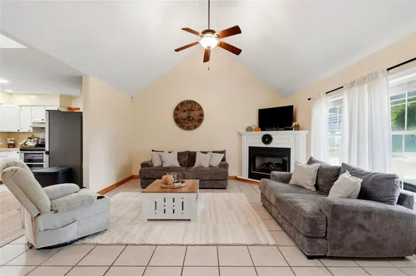 322 NE 4TH AVE, Trenton, FL 32693