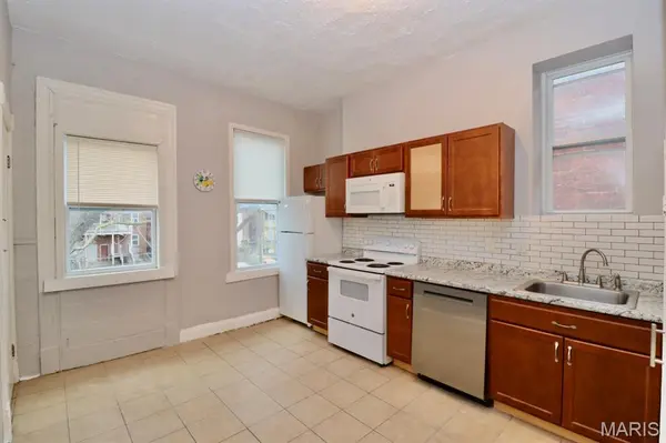 3930 Nebraska AVE #FL2, St Louis, MO 63118