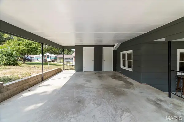 14186 W Sunrise Lake DR, De Soto, MO 63020