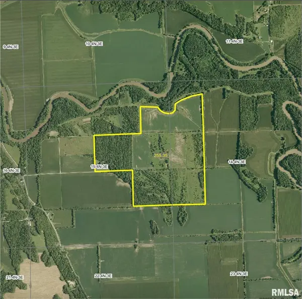 15250 RAY RD, Lewistown, IL 61542