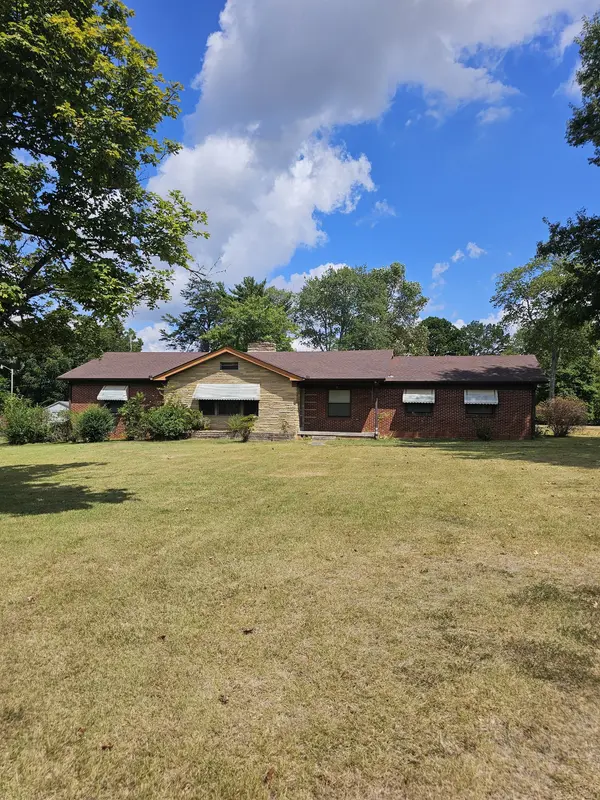 1026 Union St, Shelbyville, TN 37160