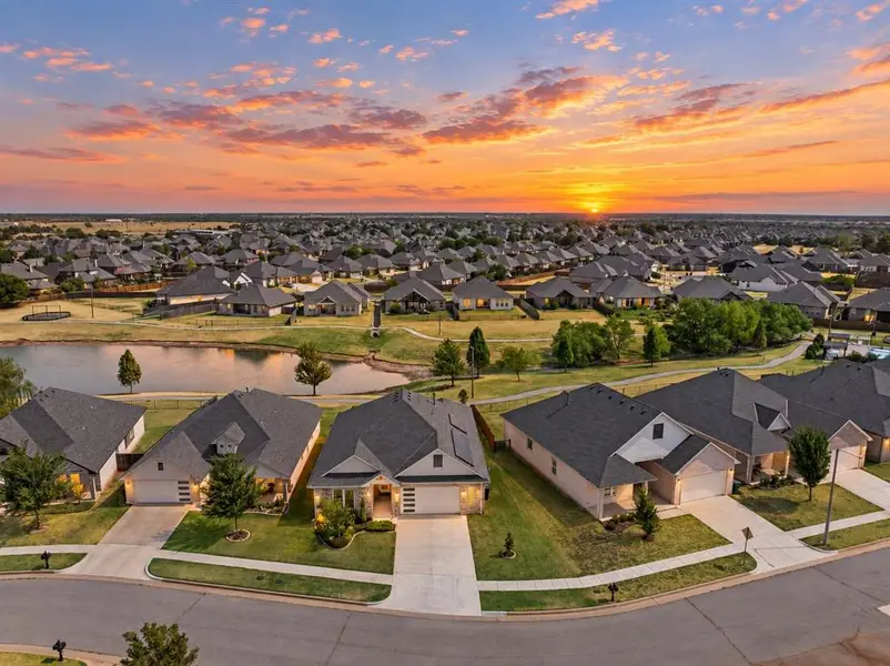 6205 NW 158th ST, Edmond, OK 73013