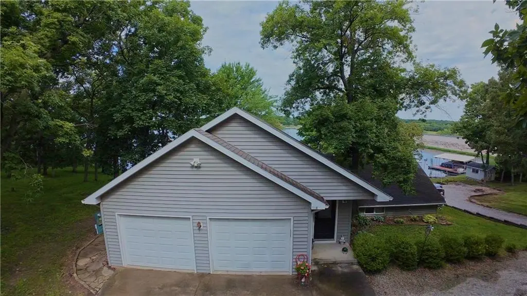 115 Tackle CIR, Gallatin, MO 64640