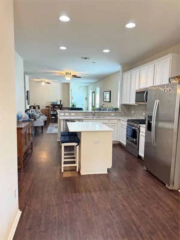 281 La Dera DR, Liberty Hill, TX 78642