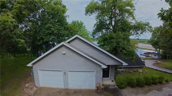 115 Tackle CIR, Gallatin, MO 64640
