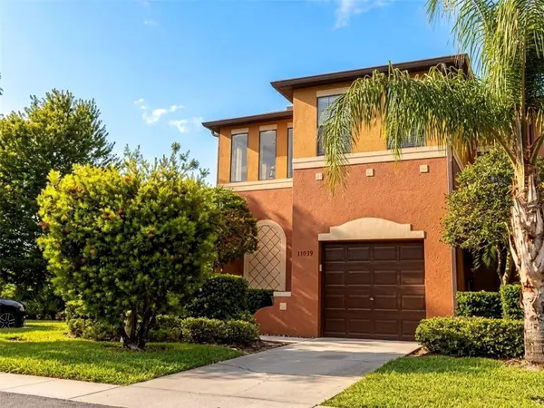 30039 MOSSBANK DR, Wesley Chapel, FL 33543