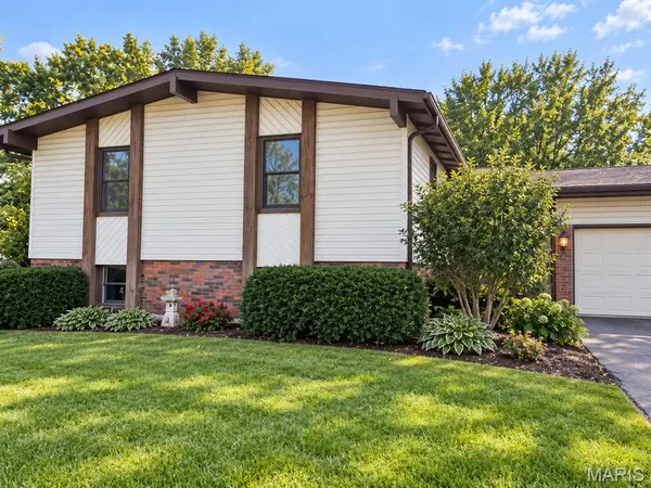 31 Buckingham DR, Washington, MO 63090