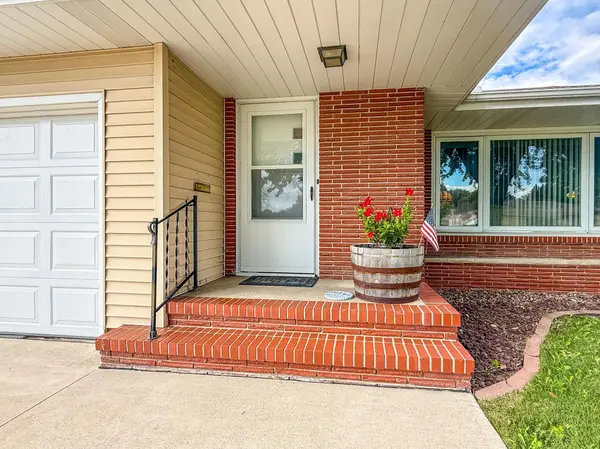 518 S Orient ST, Fairmont, MN 56031