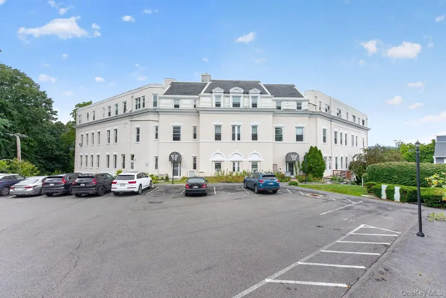 3 Waterview Estate, Peekskill, NY 10566
