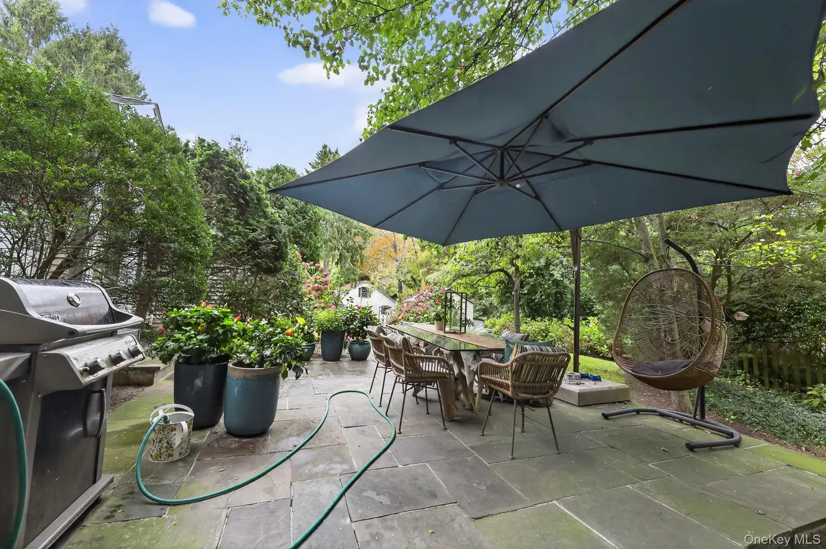 20 Old Mount Kisco RD, Armonk, NY 10504