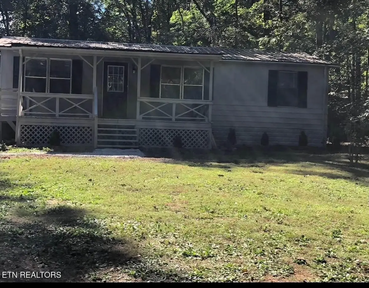 182 County Road 703, Athens, TN 37303