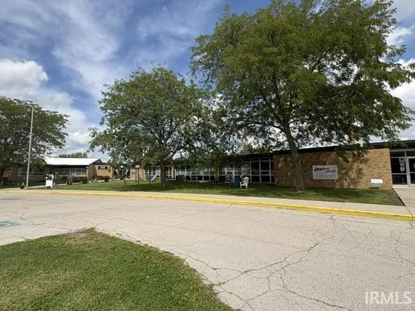 234 W Pearl ST, Dunkirk, IN 47336-1430