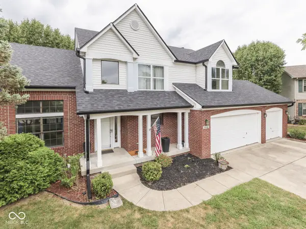 1244 Luce Creek CIR, Greenwood, IN 46142