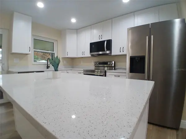 181 GUAYMAS DR, Kissimmee, FL 34743