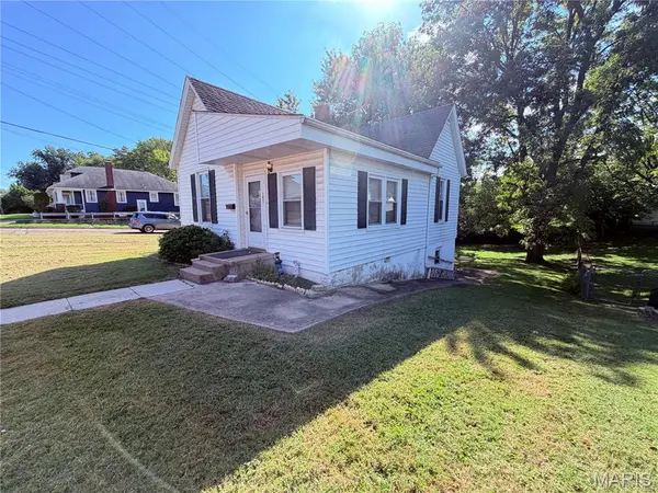 103 N Jefferson AVE, Collinsville, IL 62234