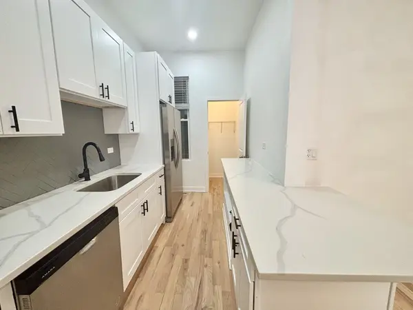 1344 W Ohio ST #1F, Chicago, IL 60642