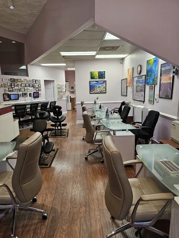 922 W Armitage AVE, Chicago, IL 60614