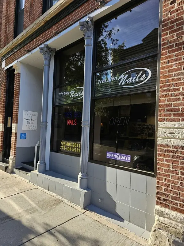 922 W Armitage AVE, Chicago, IL 60614