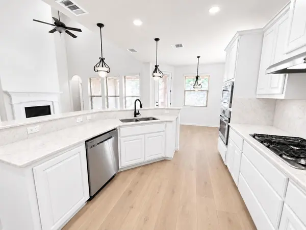 14312 SENIA BND, Austin, TX 78738