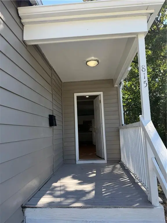 815 S 21st ST, St Joseph, MO 64507