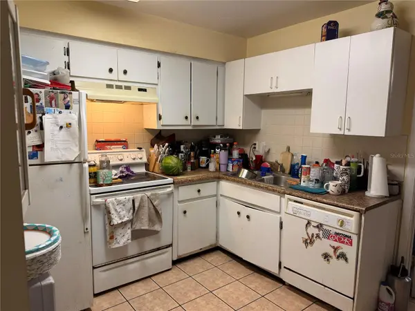 2293 18TH AVE SW, Largo, FL 33774