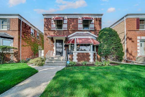 138 Linden AVE, Bellwood, IL 60104