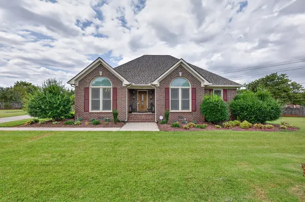 1907 Andrew Ct, Murfreesboro, TN 37129