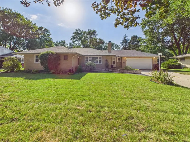 912 Chelsea AVE, Rockford, IL 61107