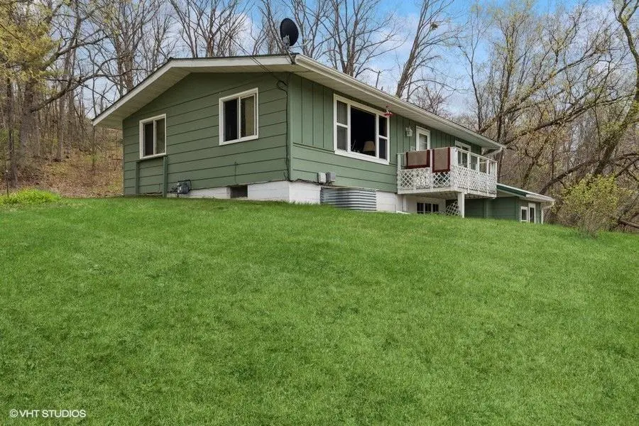 904 N Washington ST, Saint Croix Falls, WI 54024