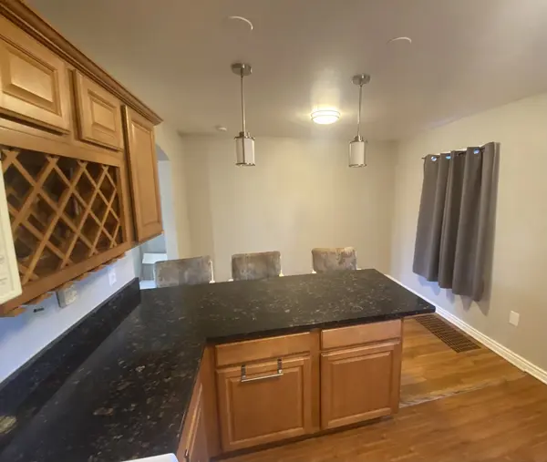 1140 W 112th ST #1, Chicago, IL 60643