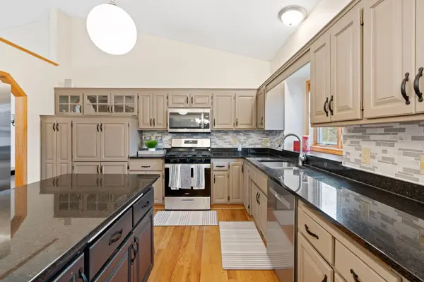 6626 Red Birch CT, Lino Lakes, MN 55014