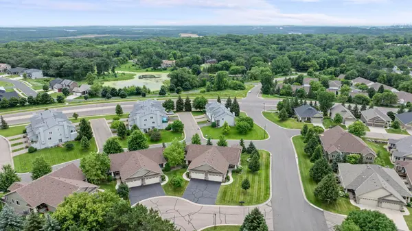 8650 Corbin CT, Inver Grove Heights, MN 55076