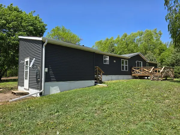 68005 County Road 3, Fairfax, MN 55332