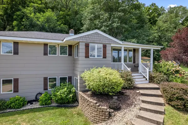 18557 Park View RD, Minnesota City, MN 55959
