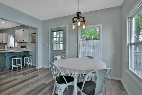 11890 Mentzer TRL, Lindstrom, MN 55045