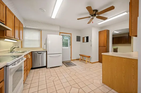 24 SW 13th ST, Grand Rapids, MN 55744
