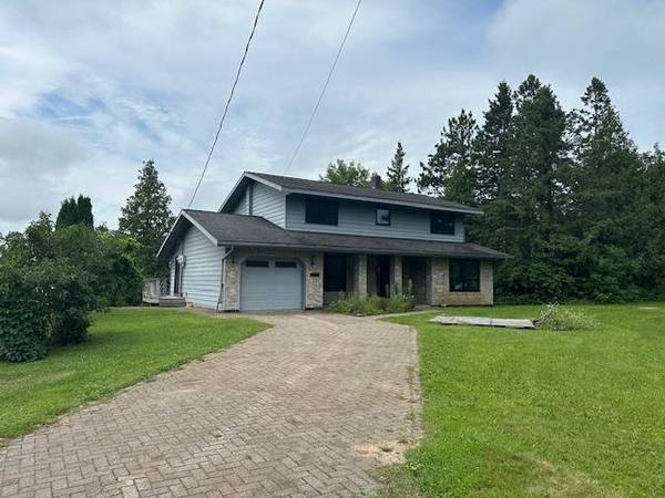 4287 Saint Marys DR, Eveleth, MN 55734