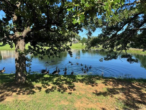 20 Granada DR, Shawnee, OK 74804