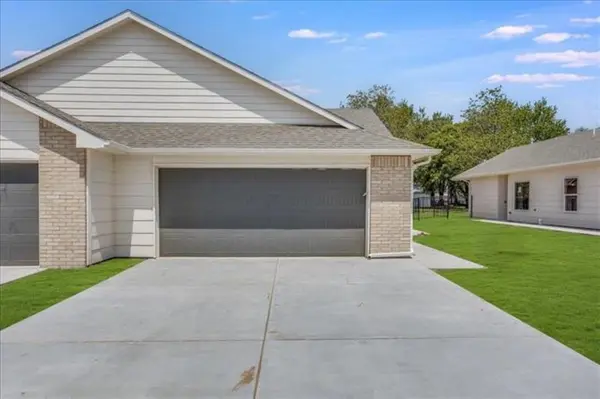 1635/1637 S Limuel St, Wichita, KS 67235