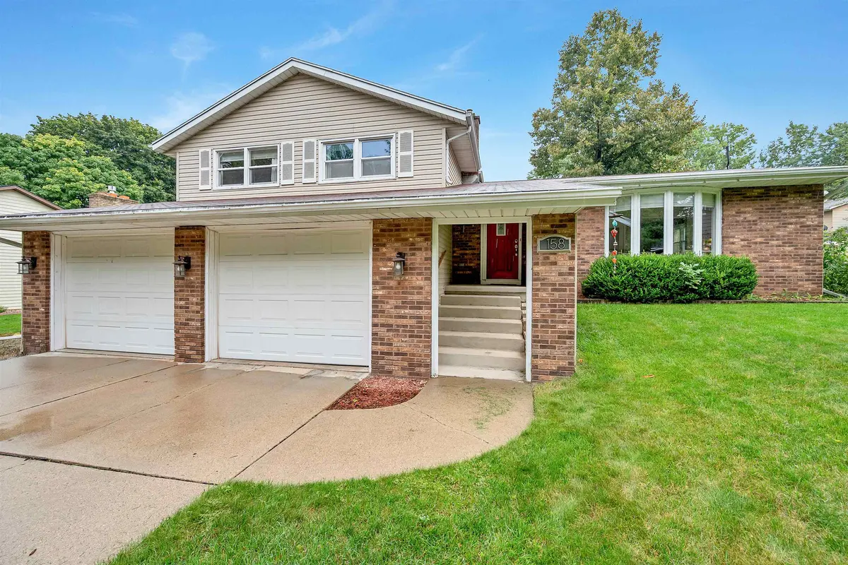 158 WINCHESTER WAY, Green Bay, WI 54302