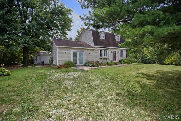 25833 Joe Knight RD, Dow, IL 62022