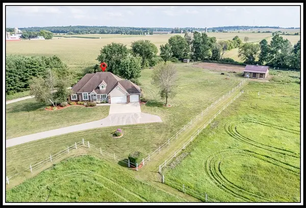 E8403 CHURCH RD, New London, WI 54961-8368