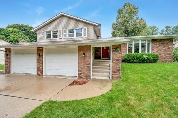 158 WINCHESTER WAY, Green Bay, WI 54302