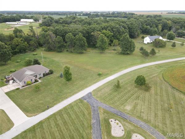2690 Laredo Drive, Monroe City, MO 63456