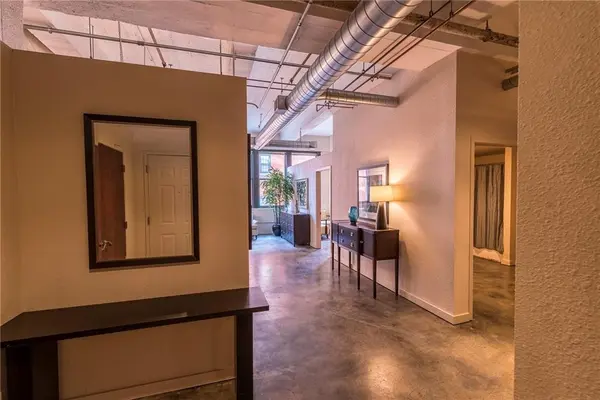 1535 Walnut ST #405, Kansas City, MO 64108