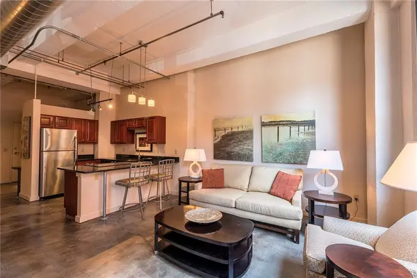 1535 Walnut ST #405, Kansas City, MO 64108