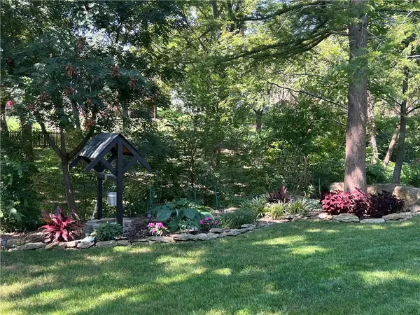 17507 W 113th ST, Olathe, KS 66061
