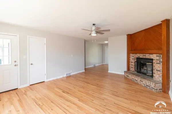 634 Greever TER, Lawrence, KS 66046