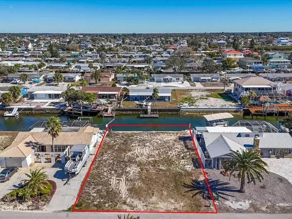 13612 GARRIS DR, Hudson, FL 34667