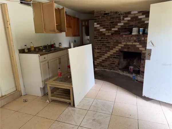 4211 TARA CT, Orlando, FL 32809